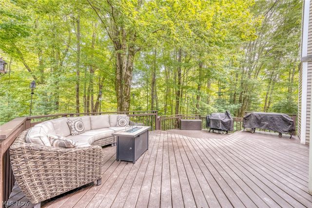 18131 Greatwood Lane, Chagrin Falls, OH 44023