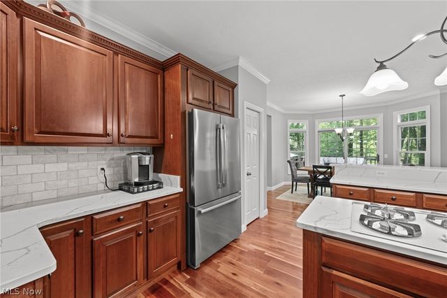 18131 Greatwood Lane, Chagrin Falls, OH 44023