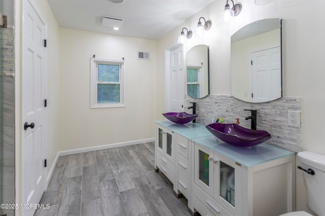 1613 Beacon Street, Toms River, NJ 08757