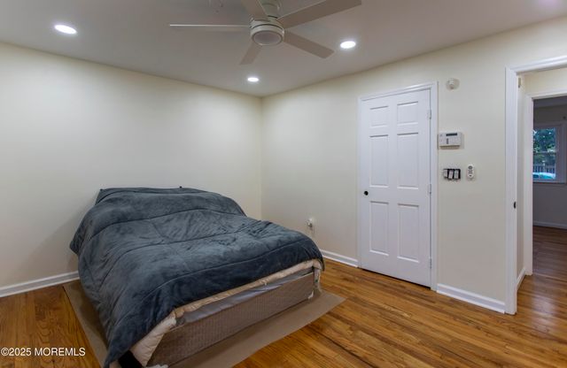 1613 Beacon Street, Toms River, NJ 08757