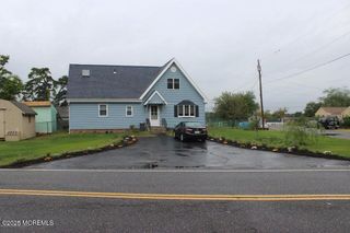 1613 Beacon Street, Toms River, NJ 08757