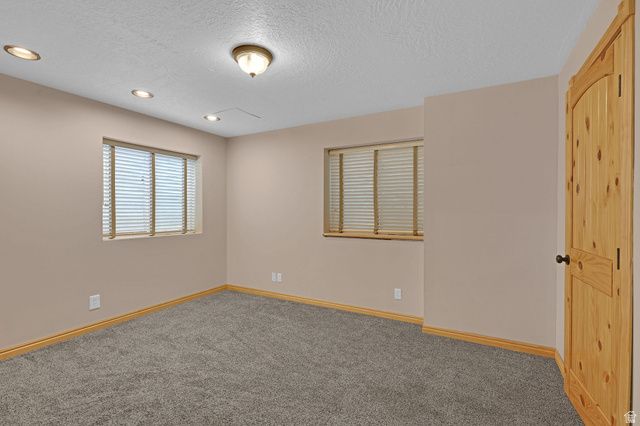 889 E BEN LOMOND AVE, South Ogden, UT 84403