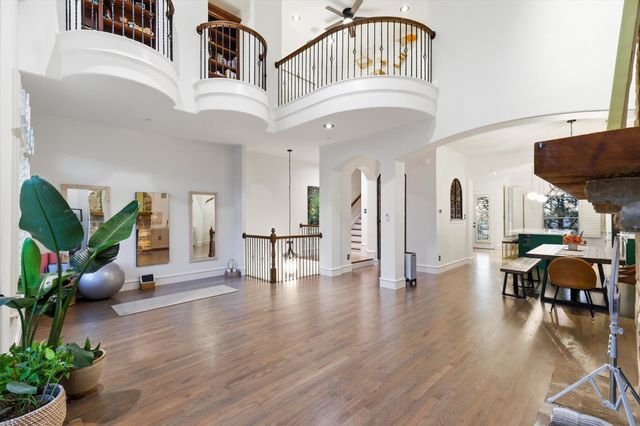 13641 Cobblestone Drive, Farmers Branch, TX 75244