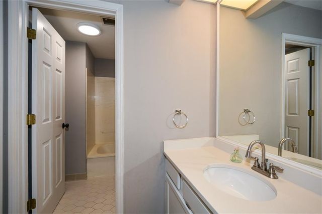 607 Lismore SE, Smyrna, GA 30080
