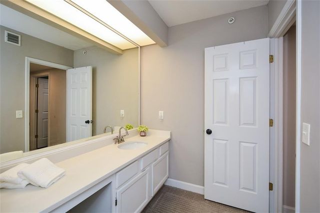 607 Lismore SE, Smyrna, GA 30080
