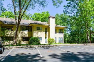 607 Lismore SE, Smyrna, GA 30080