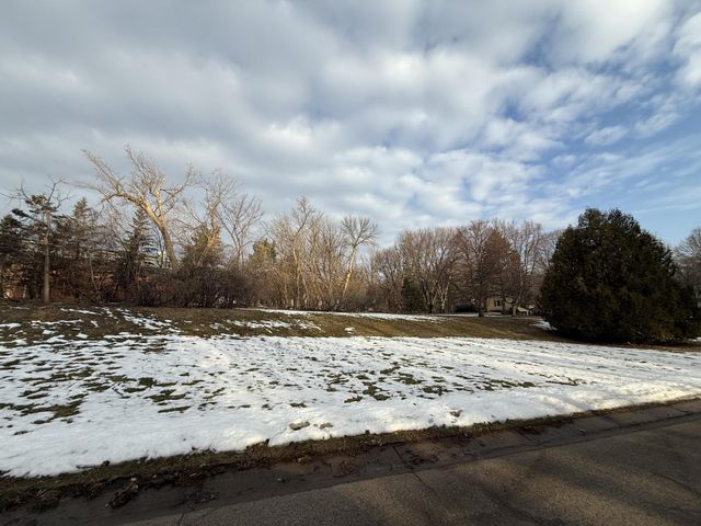 5600 Shorewood Lane, Excelsior, MN 55331