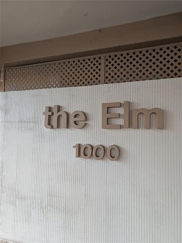 1000 E Saint Charles Pl 519, Pembroke Pines, FL 33026