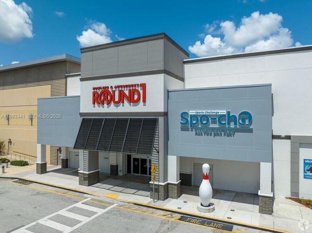 1000 E Saint Charles Pl 519, Pembroke Pines, FL 33026