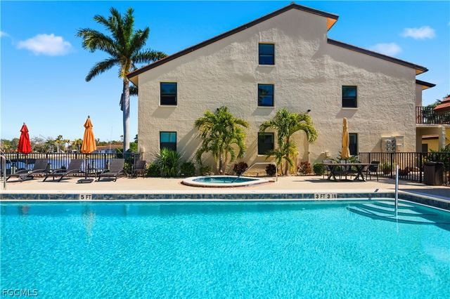 5121 Sunnybrook CT 26, Cape Coral, FL 33904