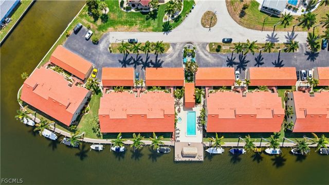 5121 Sunnybrook CT 26, Cape Coral, FL 33904