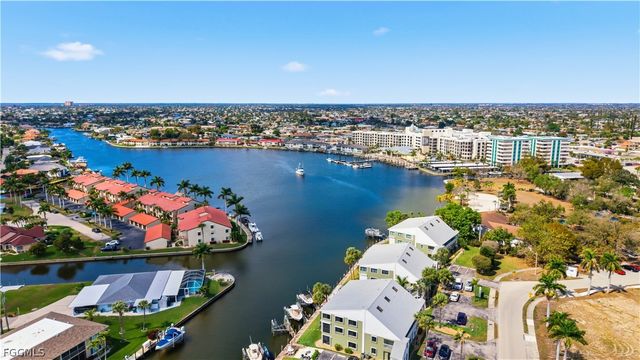 5121 Sunnybrook CT 26, Cape Coral, FL 33904