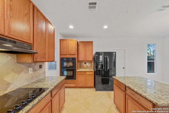 8011 Cooper Pass, San Antonio, TX 78255