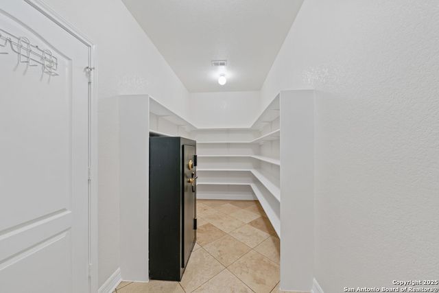 8011 Cooper Pass, San Antonio, TX 78255