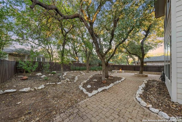 8011 Cooper Pass, San Antonio, TX 78255