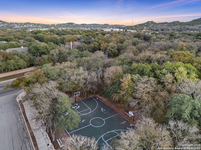 8011 Cooper Pass, San Antonio, TX 78255