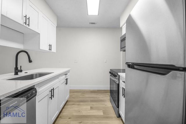 974 Hawthorne Court, Hinesville, GA 31313