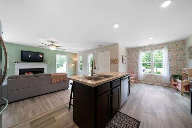 232 Cynthia Court, Dallas, GA 30157
