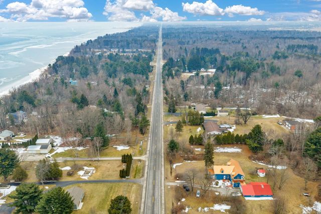 4358 Lakeshore Road, Lexington, MI 48450