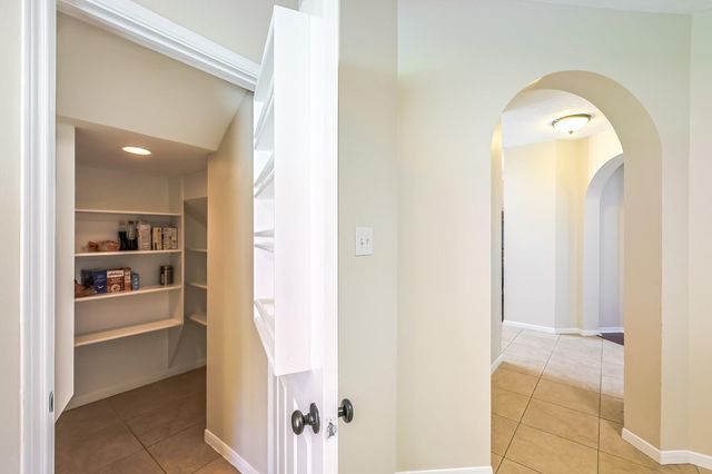 19623 Teller Boulevard, Spring, TX 77388