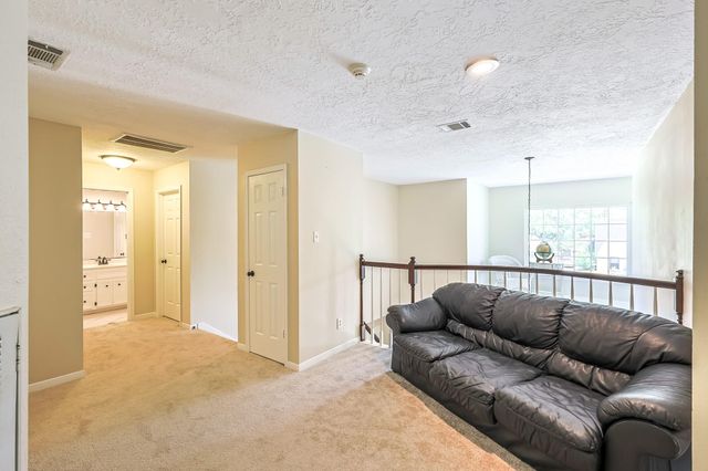 19623 Teller Boulevard, Spring, TX 77388