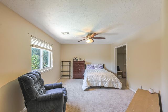 19623 Teller Boulevard, Spring, TX 77388