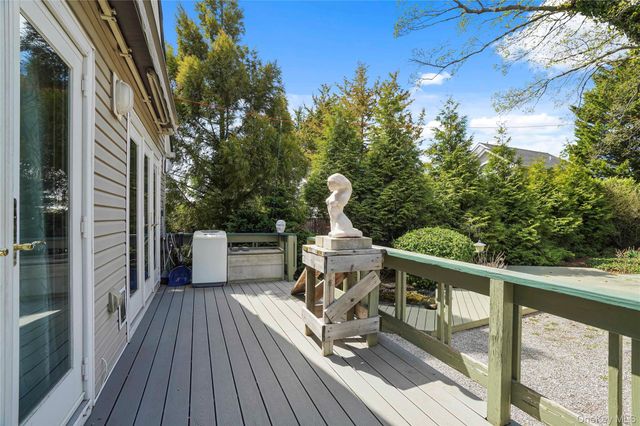 117 West Avenue, Hicksville, NY 11801