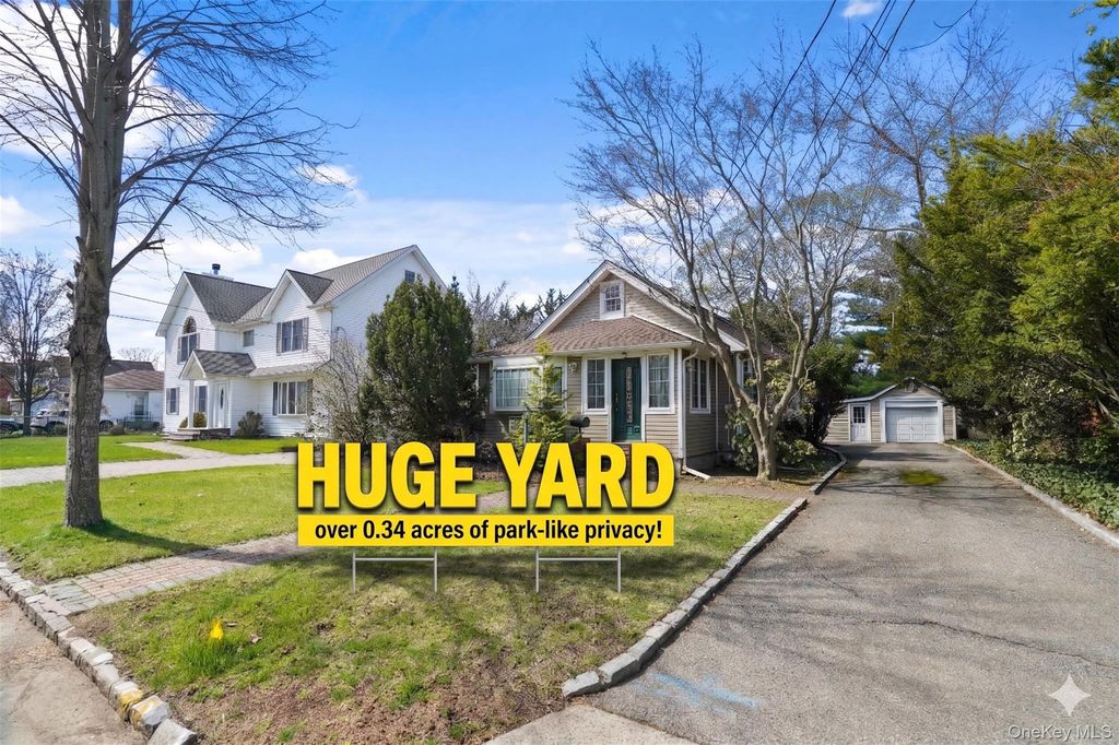 117 West Avenue, Hicksville, NY 11801