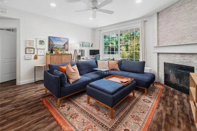 24121 Del Monte Drive 133, Valencia, CA 91355