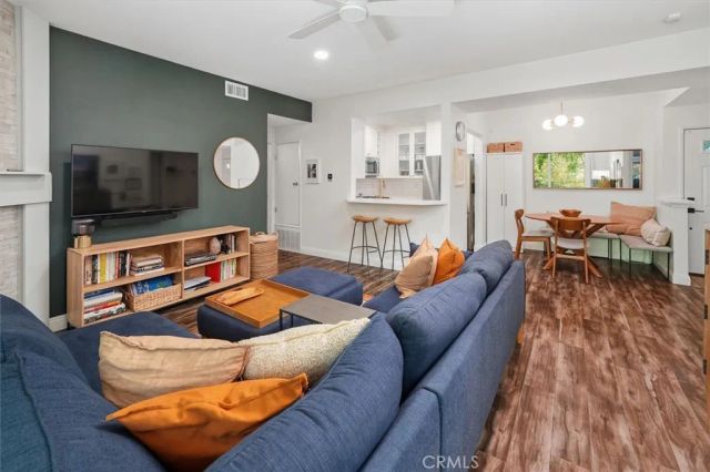 24121 Del Monte Drive 133, Valencia, CA 91355