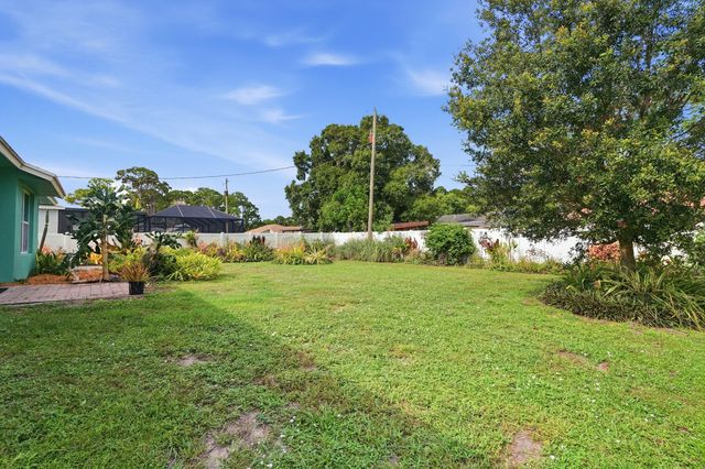 3022 SW SEGOVIA Street, Port St. Lucie, Port St Lucie, FL 34953