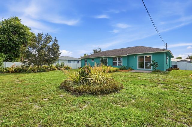 3022 SW SEGOVIA Street, Port St. Lucie, Port St Lucie, FL 34953