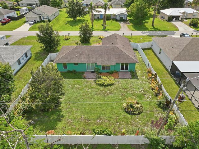 3022 SW SEGOVIA Street, Port St. Lucie, Port St Lucie, FL 34953