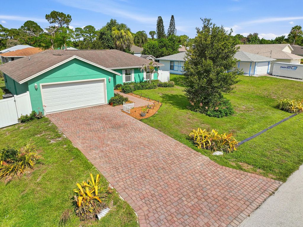3022 SW SEGOVIA Street, Port St. Lucie, Port St Lucie, FL 34953