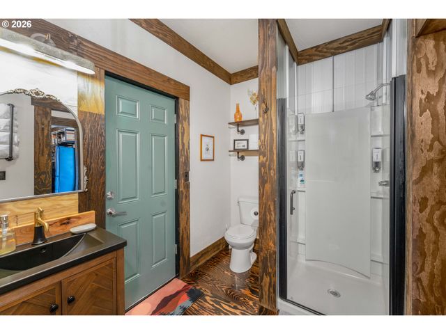 48367 ROARING RAPIDS Way, Oakridge, OR 97463