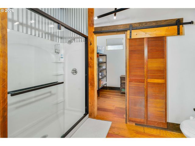48367 ROARING RAPIDS Way, Oakridge, OR 97463