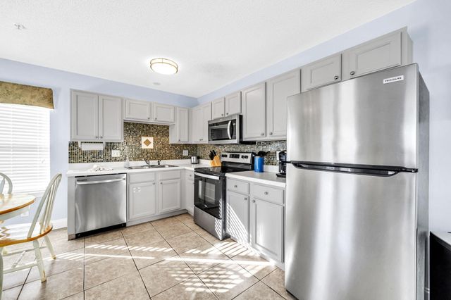 2003 Devmor Court 1C, Fort Walton Beach, FL 32548