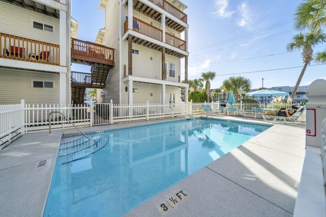 2003 Devmor Court 1C, Fort Walton Beach, FL 32548