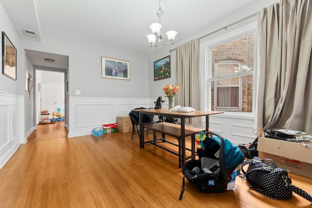 5039 W Cullom Avenue, Chicago, IL 60641