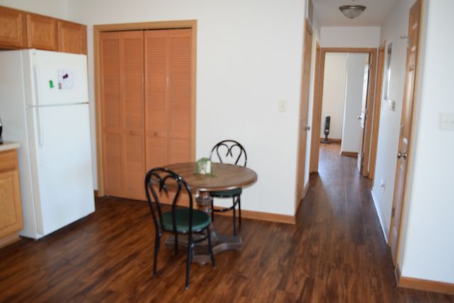 565 N Strack Street 302, Cortland, IL 60112