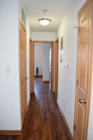 565 N Strack Street 302, Cortland, IL 60112
