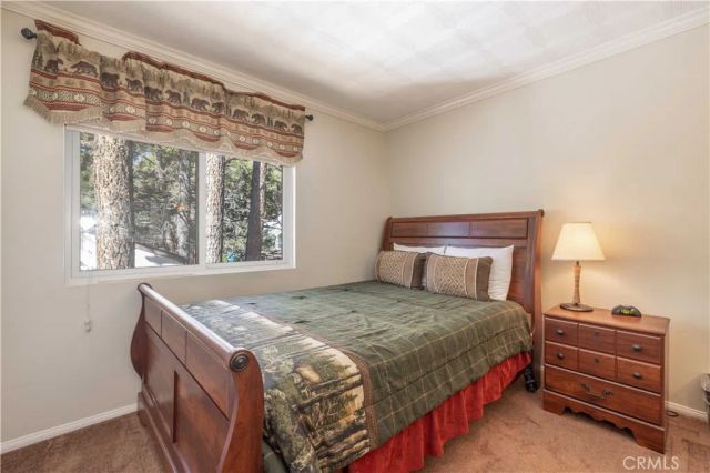 548 Moreno Lane, Sugarloaf, CA 92386
