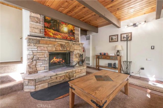 548 Moreno Lane, Sugarloaf, CA 92386