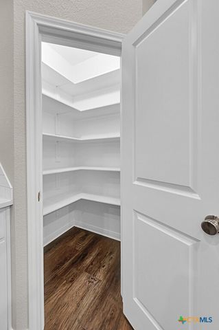 124 Morris Court, Mcgregor, TX 76657