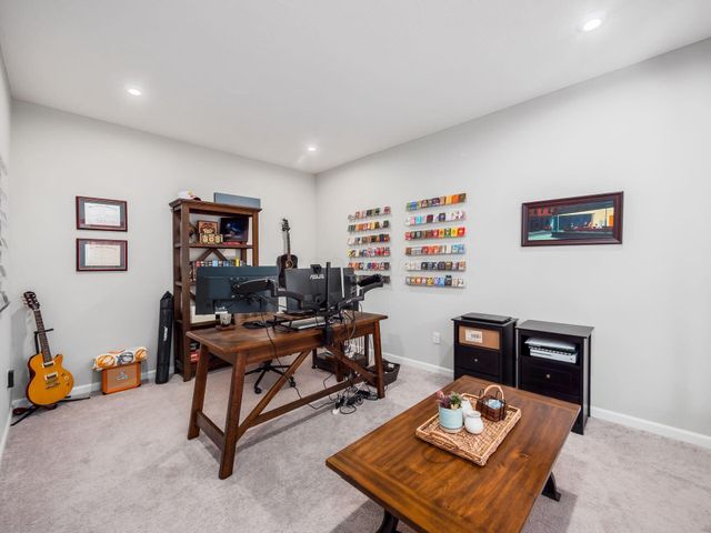 156 Heron Drive, Pataskala, OH 43062