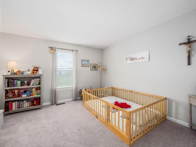 156 Heron Drive, Pataskala, OH 43062