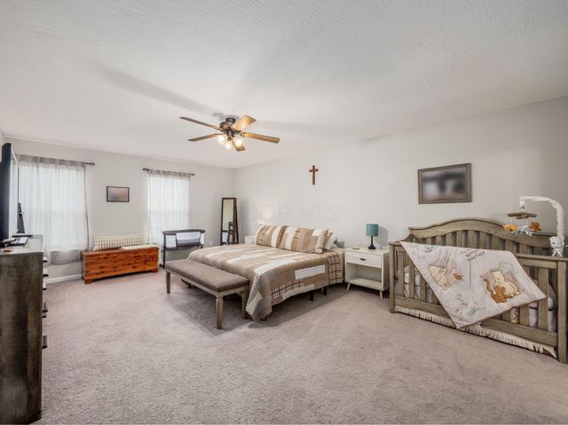 156 Heron Drive, Pataskala, OH 43062