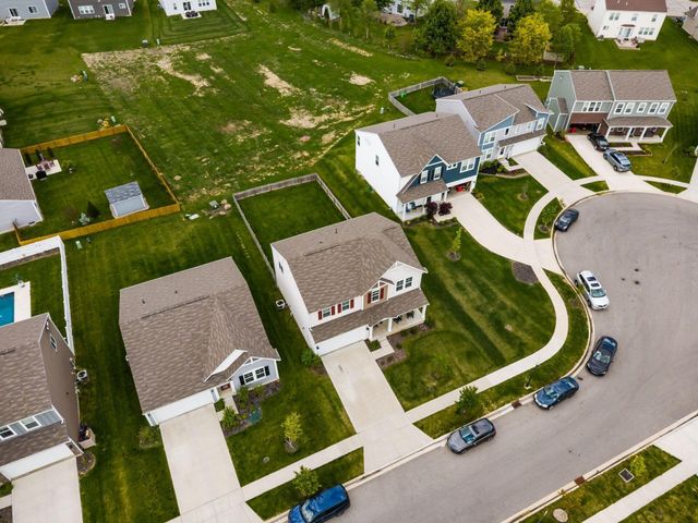 156 Heron Drive, Pataskala, OH 43062