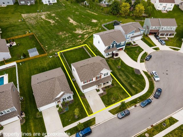 156 Heron Drive, Pataskala, OH 43062
