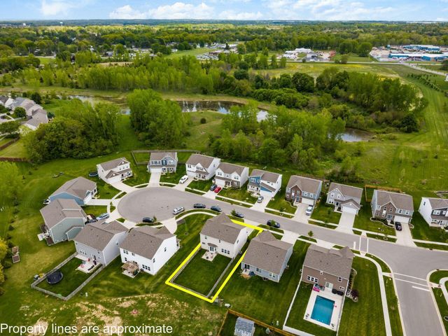 156 Heron Drive, Pataskala, OH 43062